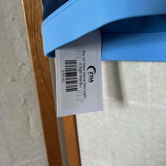 Zyia Active Sky on Navy Game Day Light n Tight Sports Bra Sz XL - Picture 4 of 4